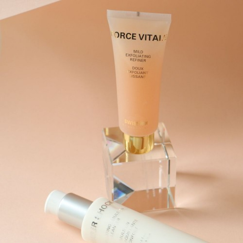 Gel Rửa Mặt Dạng Hạt Tẩy Tế Bào Chết Trên Da Swissline FV Mild Exfoliating Refiner